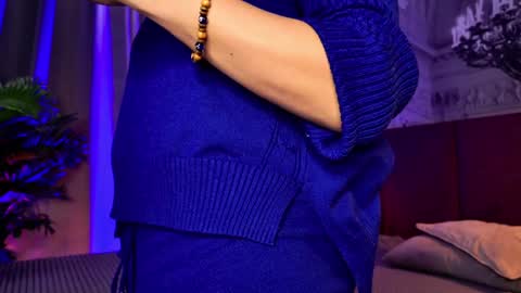 Sofia online show from February 2025 03:31:02 PM