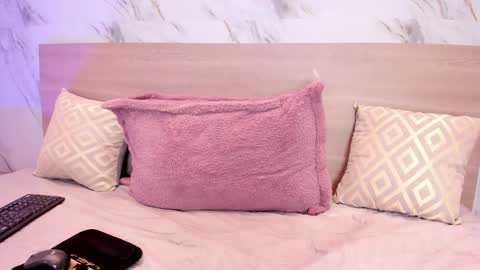 SOFI  online show from December 2025 07:53:02 PM