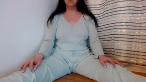 Snapshot of sofialenis chatting on May 2026 11:59:01 AM SofiaLenis online show from May 2026 11:59:01 AM