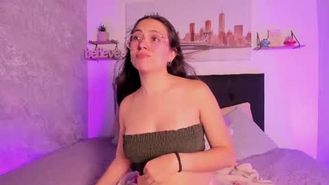 Snapshot of sofialujan_ chatting on June 2026 12:04:01 AM sofialujan_ online show from June 2026 12:04:01 AM