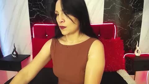 Sofia online show from February 2026 02:01:02 PM