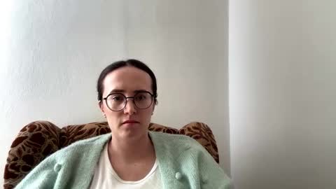 Sofia online show from March 2026 01:48:02 PM