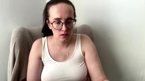 Snapshot of sofianicegirl chatting on May 2026 02:46:01 PM Sofia online show from May 2026 02:46:01 PM