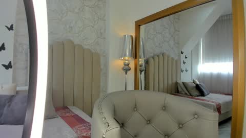 Sofia  online show from February 2025 03:27:02 PM