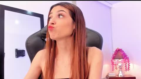 Sofia  Help me reach 5K followers  online show from September 2025 08:23:01 PM