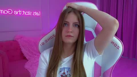 Snapshot of sofiasarvain chatting on July 2026 03:03:02 PM Sofia online show from July 2026 03:03:02 PM