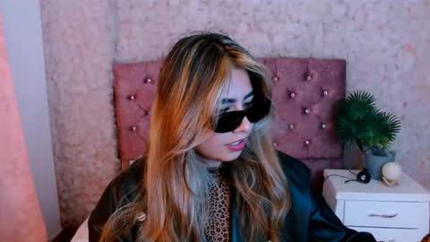 SOFIA online show from March 2026 07:18:02 PM