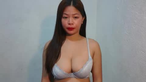sofie_loorexx online show from February 2026 06:29:02 AM