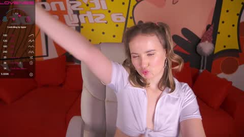 Sofie online show from December 2024 12:03:02 AM