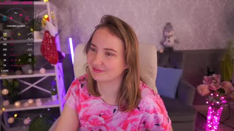 Sofie online show from December 2024 10:26:02 PM