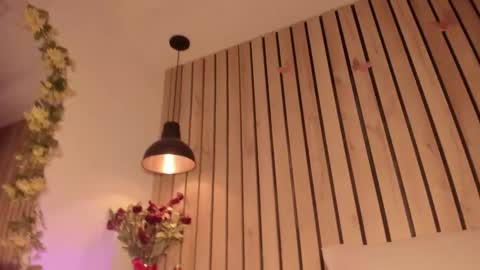 Sofie online show from October 2025 02:48:02 PM