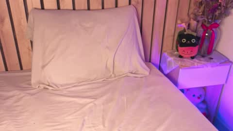 Sofie online show from November 2025 01:44:02 PM