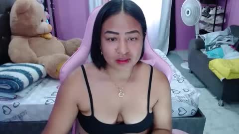 sofia Dreams online show from March 2026 10:38:01 PM