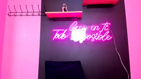 sofiifox online show from March 2025 08:27:01 PM