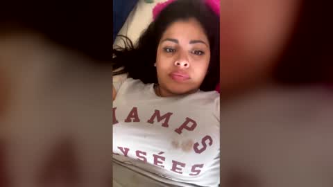 sofiladys online show from April 2026 08:06:01 PM