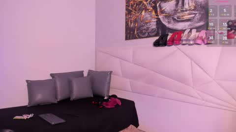      online show from December 2025 11:25:02 AM