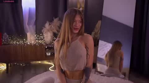 Snapshot of sofitailsss chatting on March 2026 09:04:01 AM Sofia online show from March 2026 09:04:01 AM