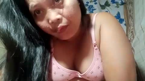 Snapshot of soft_bads chatting on April 2026 11:47:01 AM soft_bads online show from April 2026 11:47:01 AM