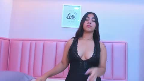 Snapshot of soft_rose_ chatting on December 2025 11:39:02 AM Rose online show from December 2025 11:39:02 AM