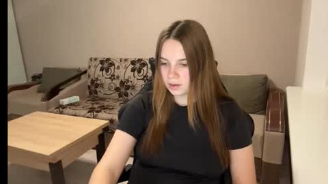 Anna online show from March 2026 06:03:02 PM