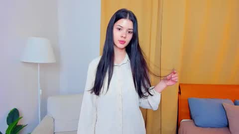 Snapshot of softlyy_bold chatting on October 2025 06:58:02 AM Alice online show from October 2025 06:58:02 AM