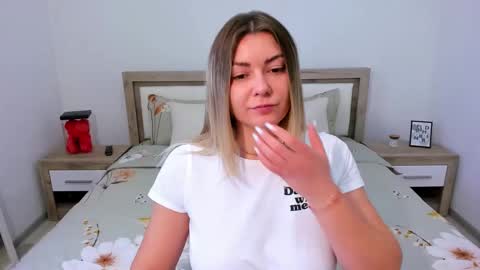 Softpleasurex online show from December 2024 11:45:01 AM