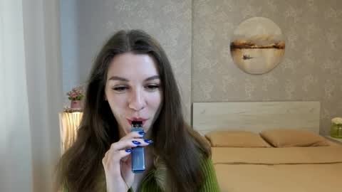 Kelly online show from April 2026 08:09:02 AM