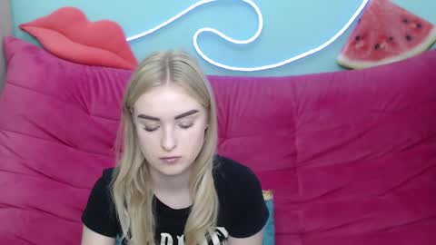 sofysoft online show from November 2025 06:12:01 AM