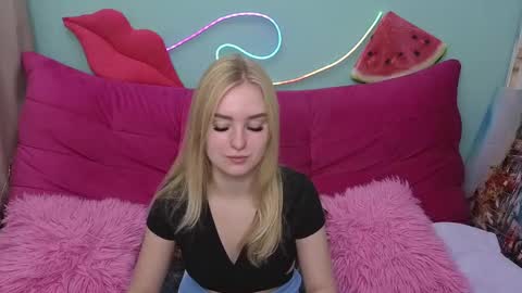 sofysoft online show from November 2025 05:55:01 AM