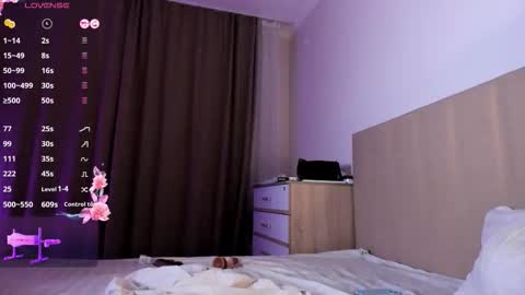 Snapshot of solar_marin chatting on November 2025 09:35:01 PM Rin online show from November 2025 09:35:01 PM