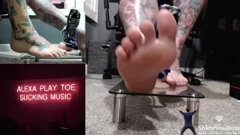 SolesFinalBoss online show from May 2026 04:04:01 PM