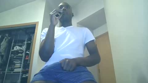 solidsnake992 online show from December 2024 11:34:02 AM