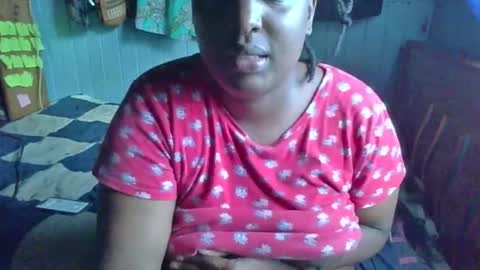 Snapshot of sollybunny chatting on January 2026 02:43:01 PM Solly bunny online show from January 2026 02:43:01 PM