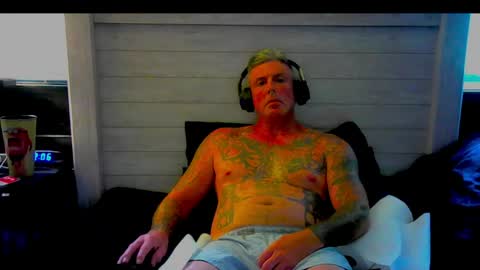 I love watching beautiful women play with themselves online show from April 2026 07:00:02 PM