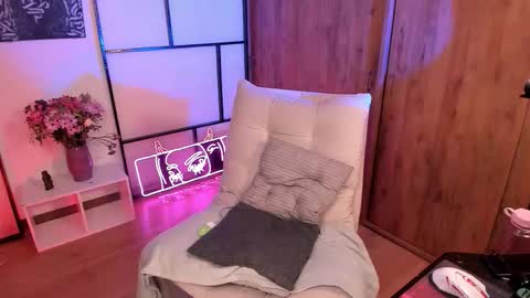 saraIG Solosara8 online show from January 2026 03:56:02 AM