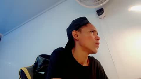 ESTEBAN online show from July 2026 02:20:01 PM