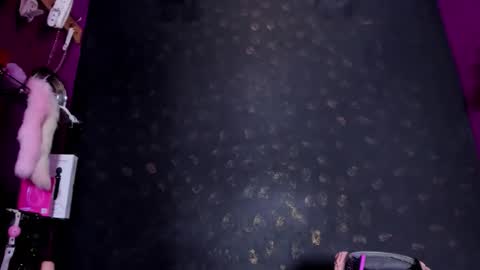 Alexa online show from November 2025 07:13:02 PM