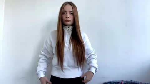 Victoria online show from April 2026 12:58:02 PM