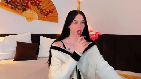 Snapshot of sonataray chatting on February 2026 05:32:01 PM Catherine online show from February 2026 05:32:01 PM