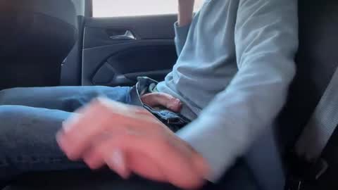 Snapshot of sondages chatting on October 2025 07:33:01 AM Sondages online show from October 2025 07:33:01 AM