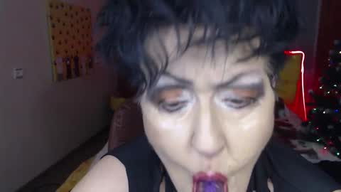 sondrariddle online show from November 2025 12:02:01 AM