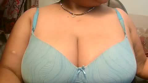 soni88888 online show from February 2025 04:04:02 PM