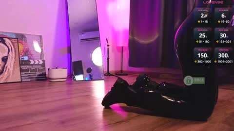 Snapshot of sonia__rose chatting on February 2025 07:11:01 PM Sonia online show from February 2025 07:11:01 PM