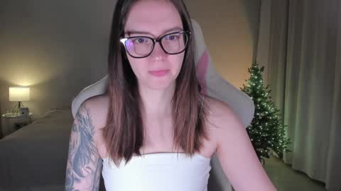 Snapshot of sonia_moon_ chatting on December 2024 01:08:01 AM sonia_moon_ online show from December 2024 01:08:01 AM