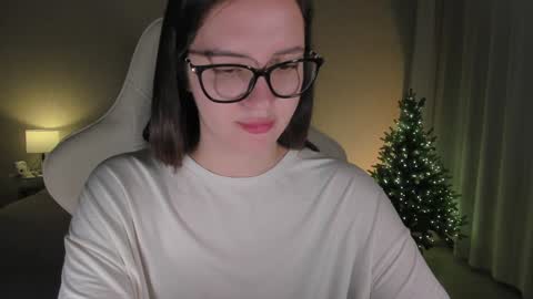 Snapshot of sonia_moon_ chatting on December 2024 04:19:01 AM sonia_moon_ online show from December 2024 04:19:01 AM