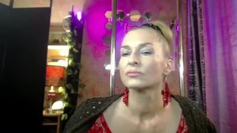 Snapshot of soniadance chatting on May 2026 01:50:01 PM Sonia online show from May 2026 01:50:01 PM