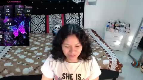 sonialatin69 online show from February 2026 12:20:01 PM