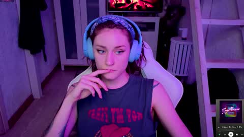 Snapshot of sonicsupergirl chatting on October 2025 07:11:01 PM Rie online show from October 2025 07:11:01 PM