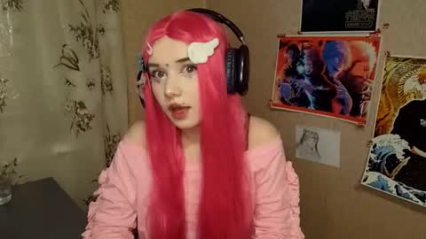 Mila online show from February 2026 05:22:02 PM