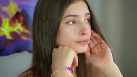 Eva 3 online show from November 2025 08:37:02 AM